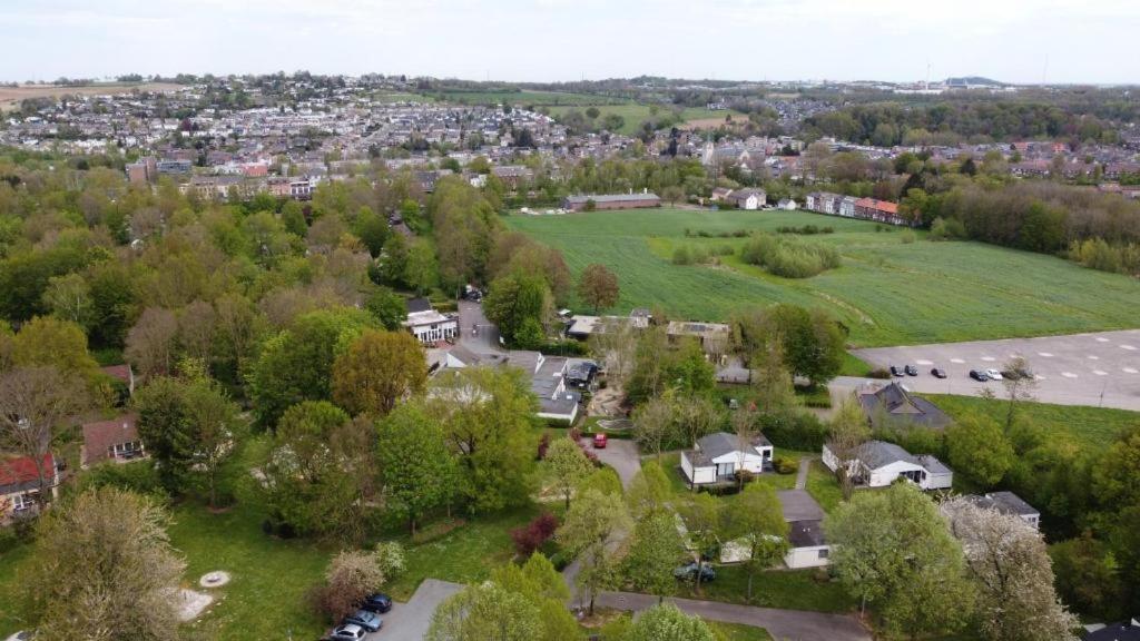 Steef'S Vakantiehuis Zuid Limburg Simpelveld Bagian luar foto