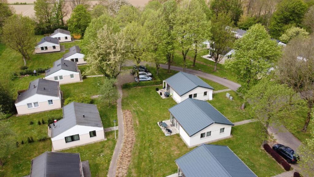 Steef'S Vakantiehuis Zuid Limburg Simpelveld Bagian luar foto